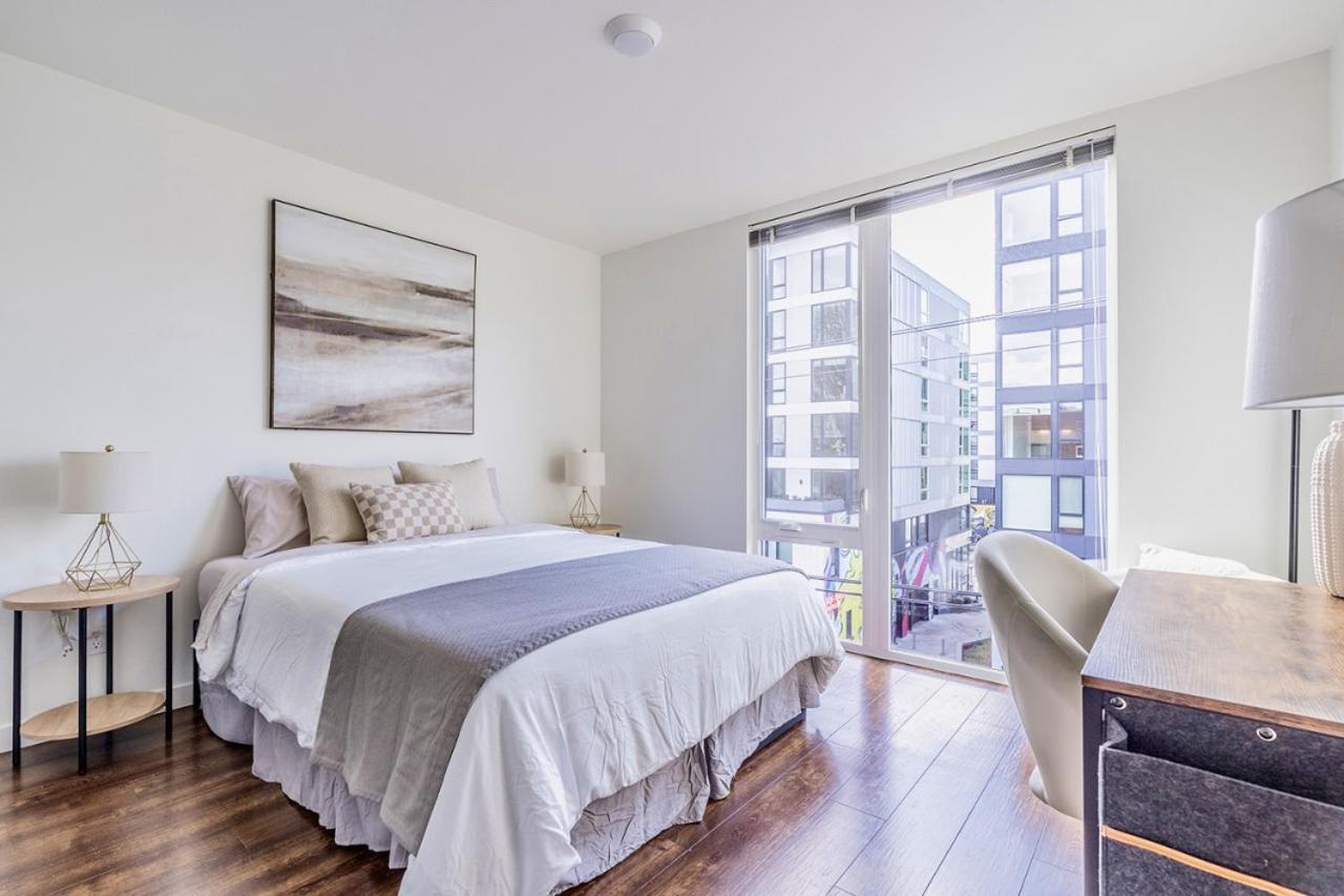 Modern And Stylish Penthouse Apartamento